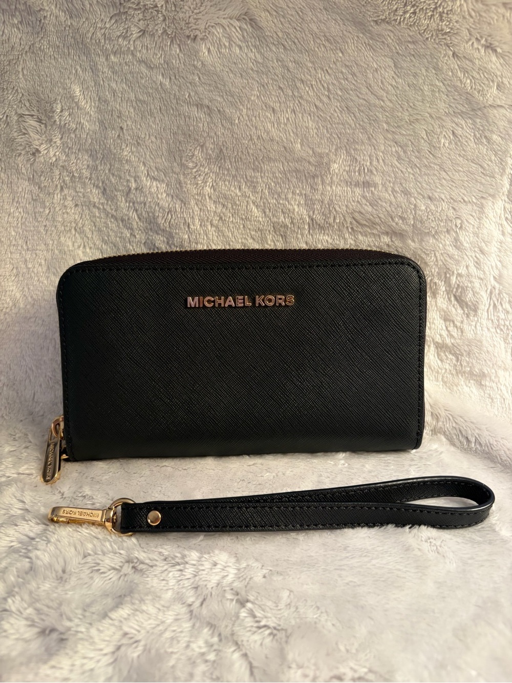 Michael Kors Black and Gold Zip-Around Wristlet Wallet - Picture 3 of 11